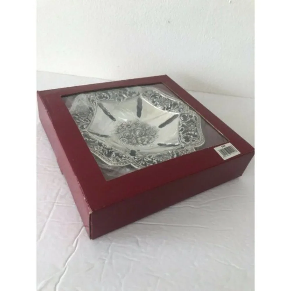 Silver plated Footed Bowl Dish Lace Embossed on Edge, Middle and Foot New